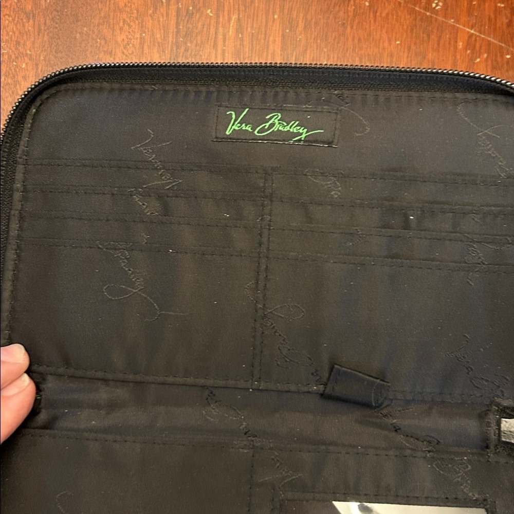 Vera Bradley black floral wallet wristlet NWOT - Picture 5 of 8